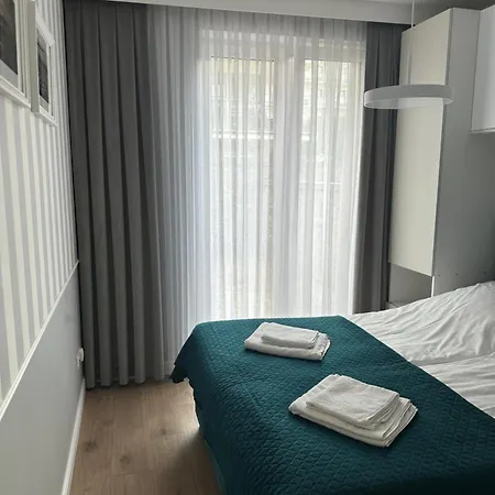 Klifowa Morska 3 Z Basenem Rewal